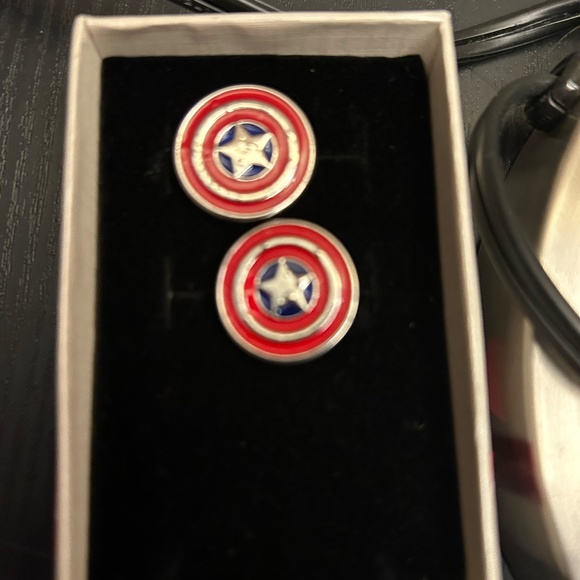 Massive Jewelry Bundle $100 - Picture 5 of 9